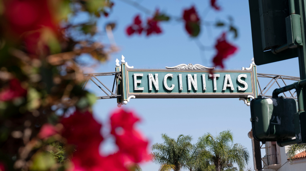 Encinitas street sign during a sunny day